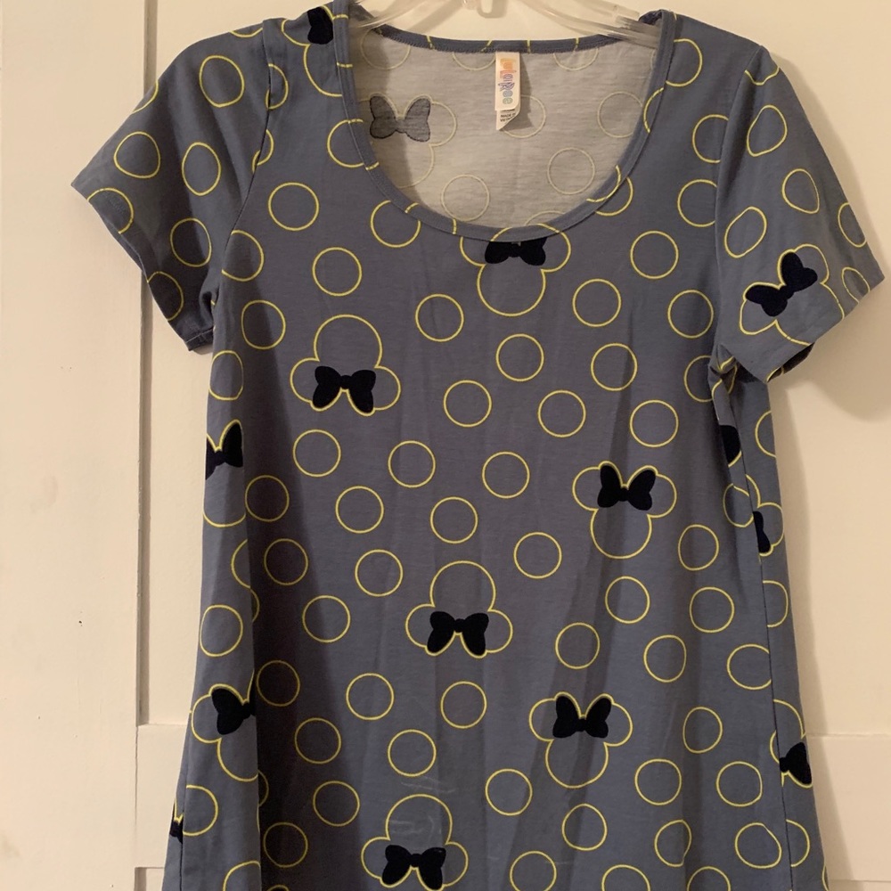 LuLaRoe Minnie Disney Top XS Classic Tee
